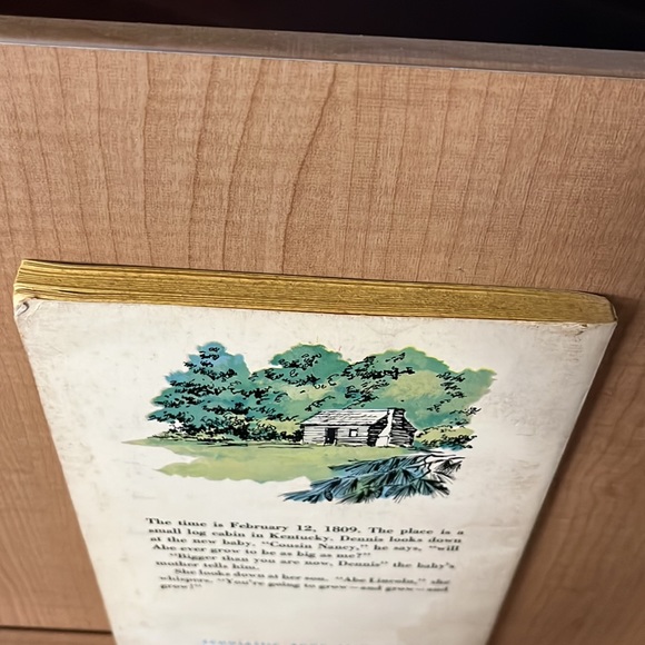 Paperback “Abe Lincoln - Gets His Chance” by Frances Cavanah - Picture 9 of 16